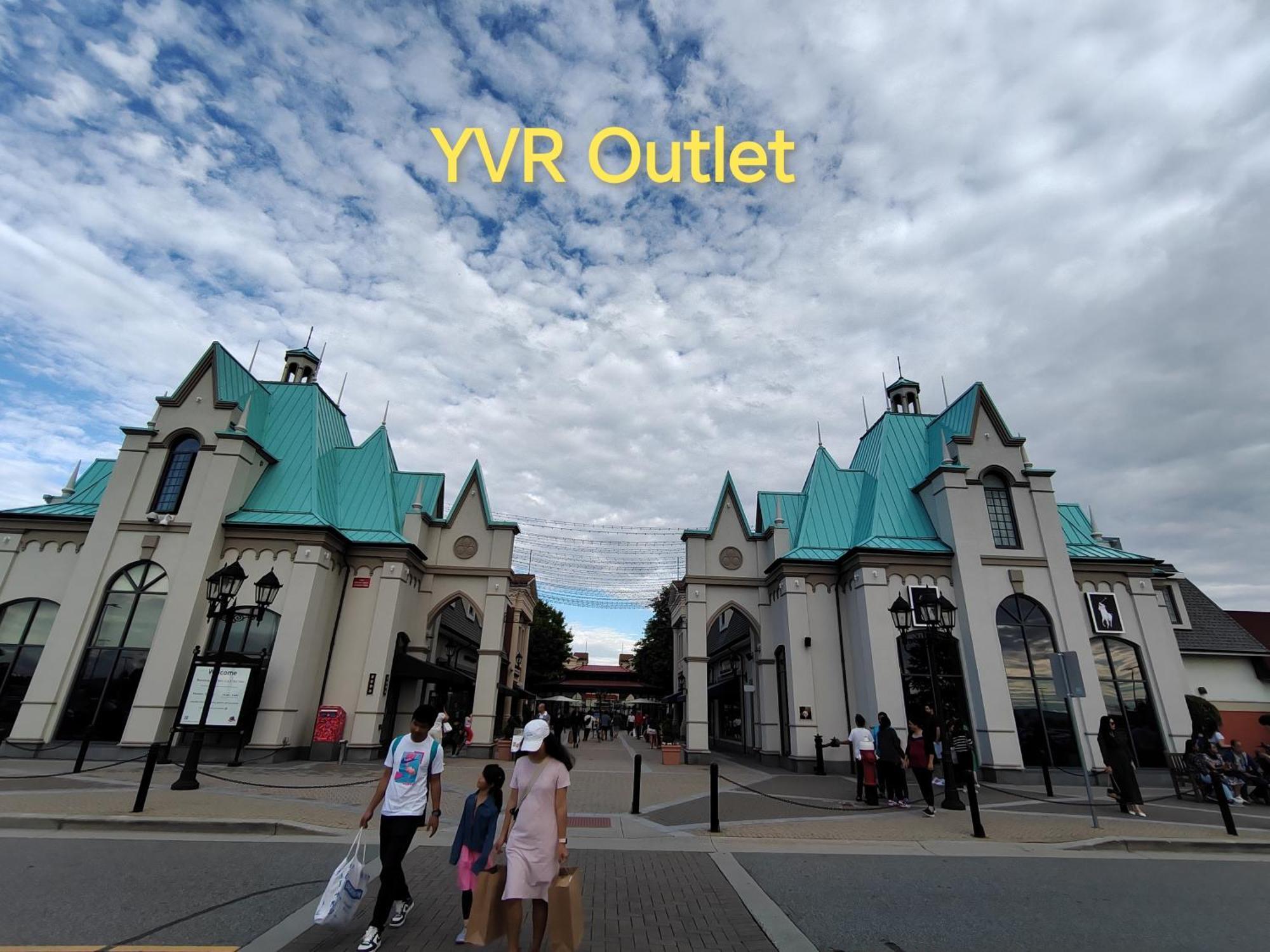 Bed Plus Yvr ريتشموند، كولومبيا البريطانية المظهر الخارجي الصورة