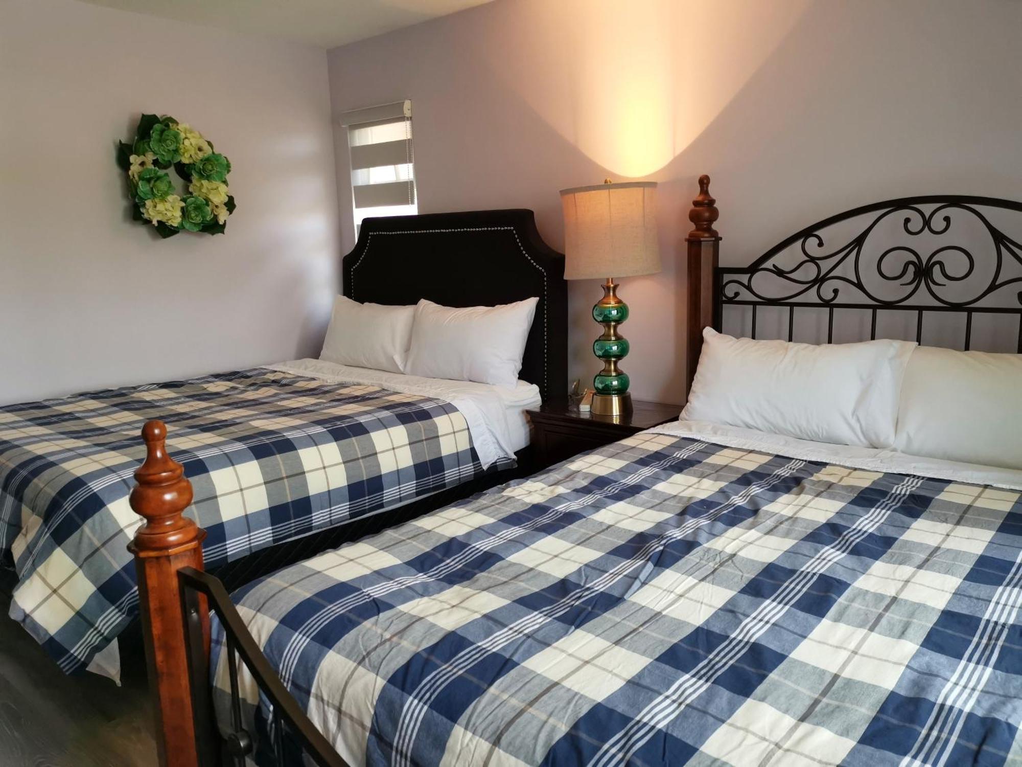 Bed Plus Yvr ريتشموند، كولومبيا البريطانية المظهر الخارجي الصورة